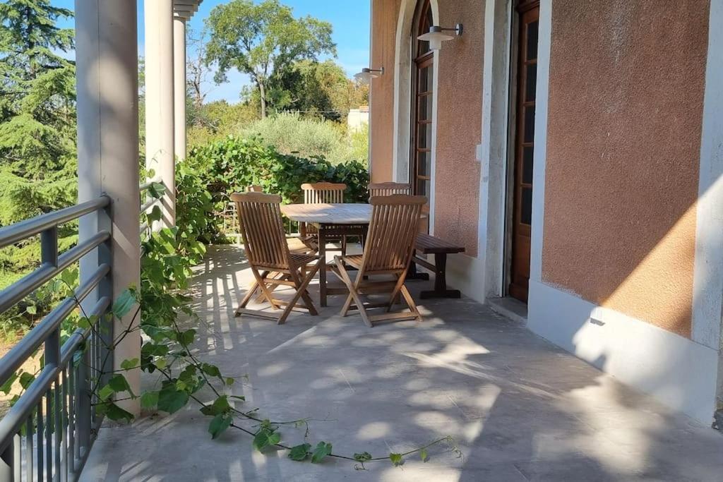 La Provencale Daire Uzès Dış mekan fotoğraf